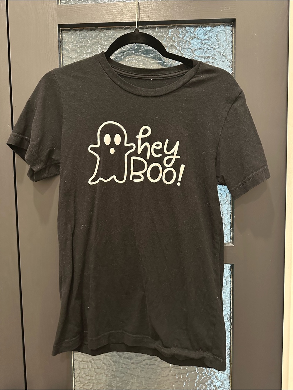 Hey Boo Ghost Halloween Graphic Tee Black Short Sleeve T-Shirt Medium